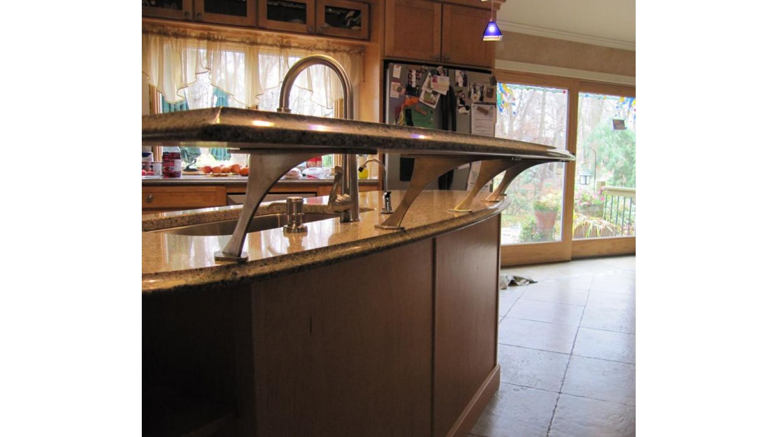 The Foremont Countertop Support
